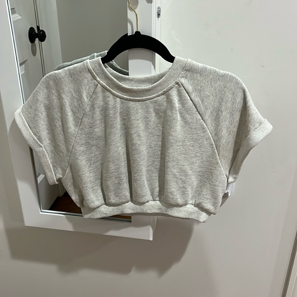 White/gray speckled Cotton Candy LA crop top